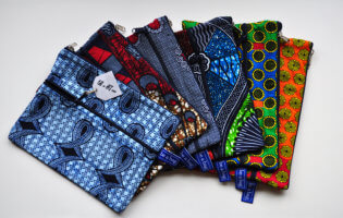 tassenserie AA01 - AA25 foto van 5 verschillende tassen in de be a bag serie AA01 - AA25